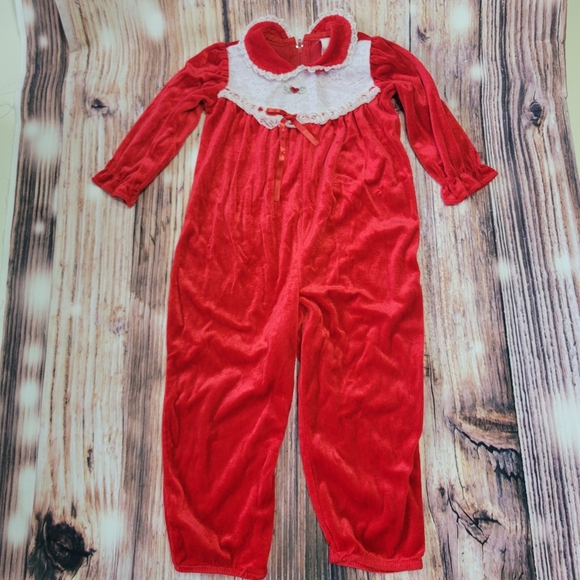 Vintage Outfits! 😍 - Picture 2 of 10